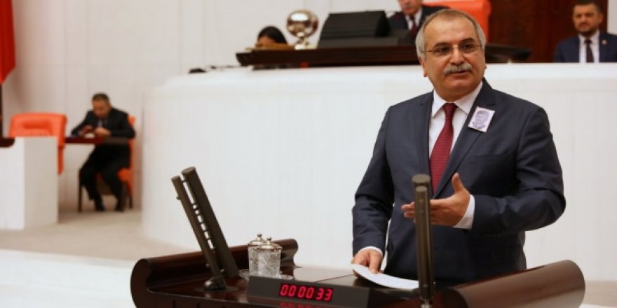 İYİ Partili Ahmet Çelik'ten Gün Sazak mesajı