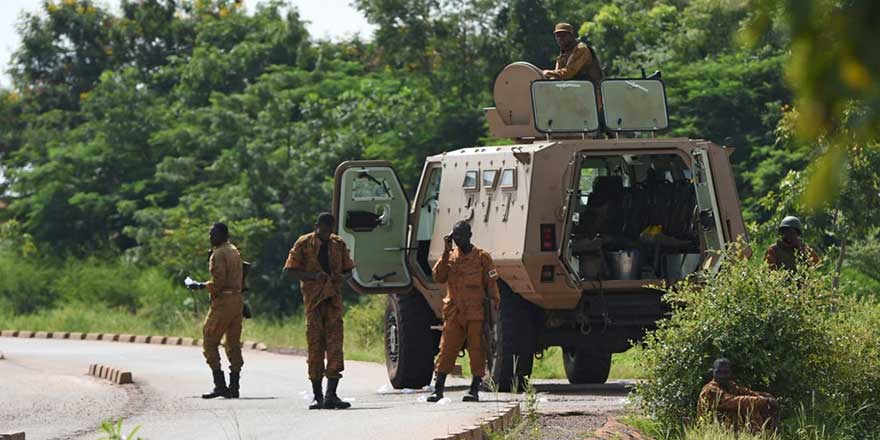 Burkina Faso'da Solhan köyünü basarak katliam yaptılar! En az 100 ölü