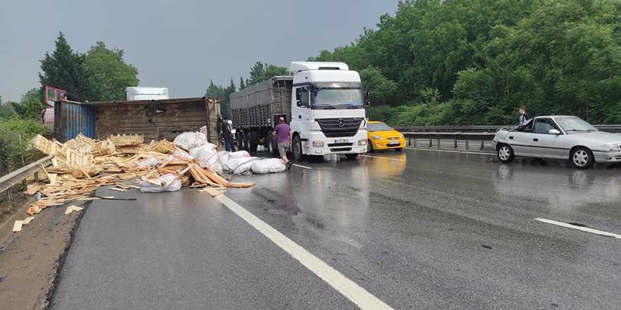 Sapanca'da zincirleme kaza!