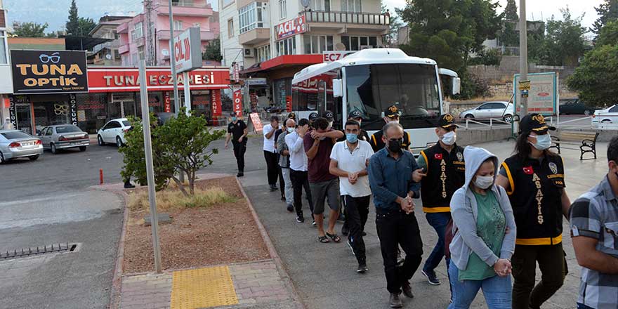 Altın dolandırıcılarına şafak operasyonu!