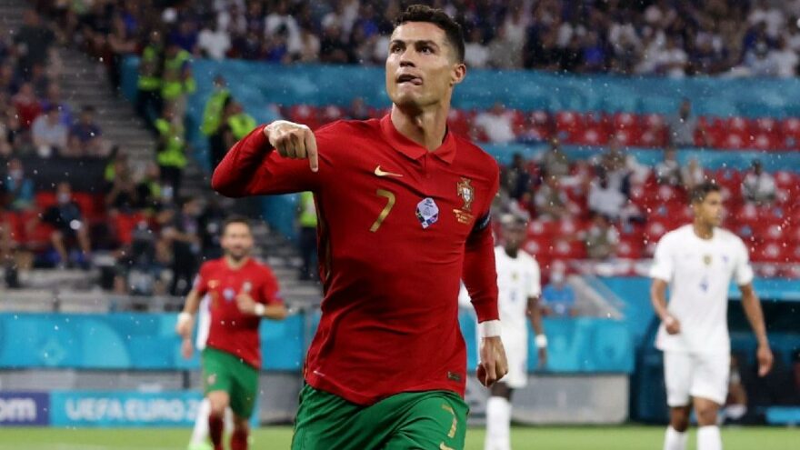 Günün adı Ronaldo! Adını tarihe altın harflerle yazdırdı