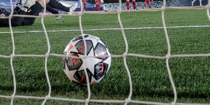 UEFA'dan flaş karar! O kural kalktı