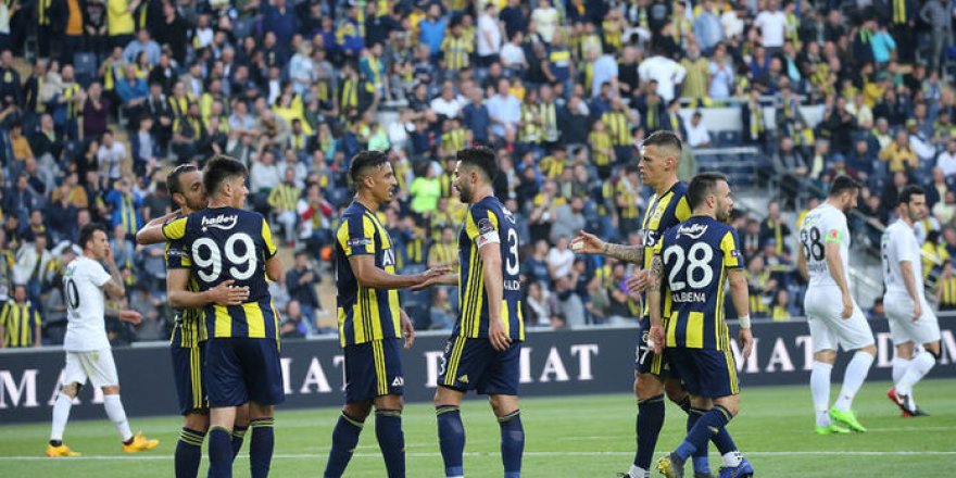 Fenerbahçe: 2 - Akhisarspor: 1