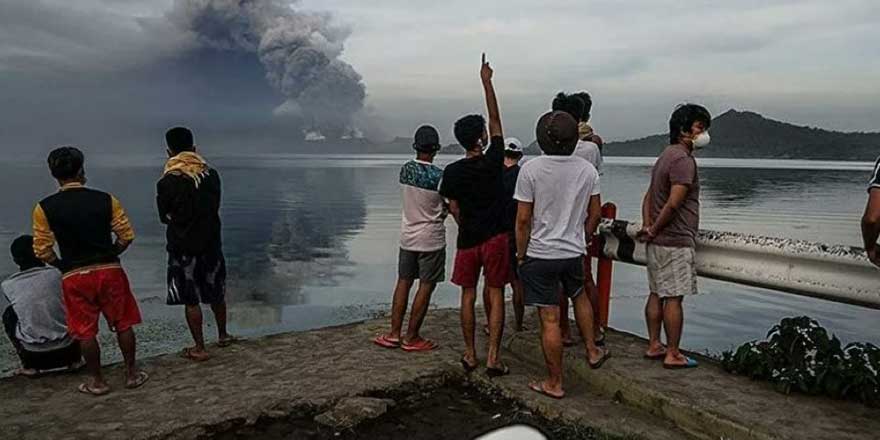 Her şey bir anda oldu, bomba gibi patladı... Binlerce kişi tahliye edildi