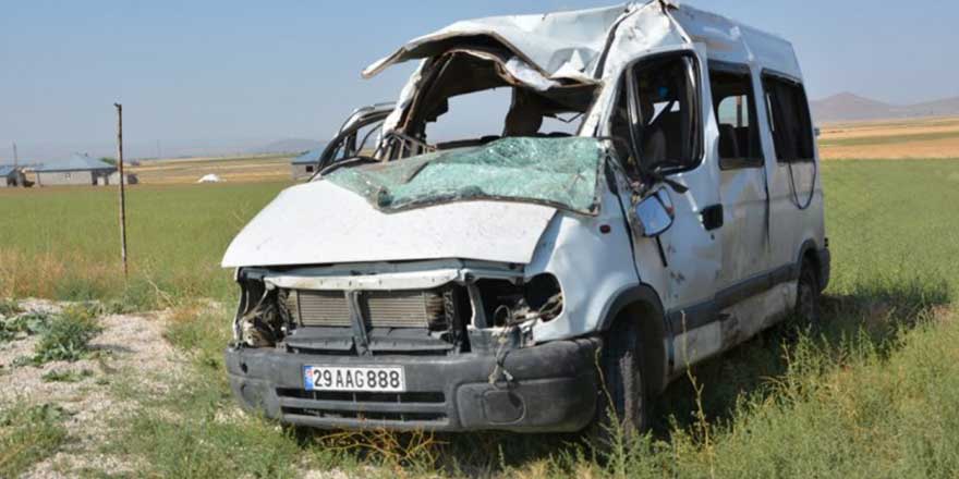 Ağrı'da feci kaza! Çok sayıda yaralı ve ölü var