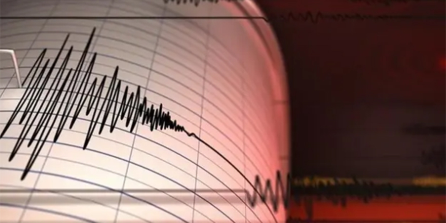 İran'da 5,7 büyüklüğünde deprem