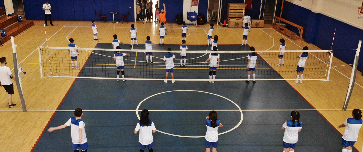 İBB'nin salonlarında ücretsiz  Yaz Spor Okulları başladı