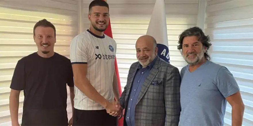 Adana Demirspor, Arijanet Muric'i transfer etti