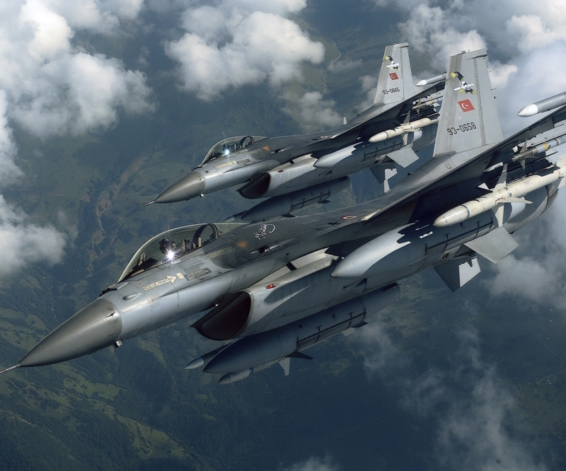 Türk jetleri 2 gündür El Bab'ta uçamıyor