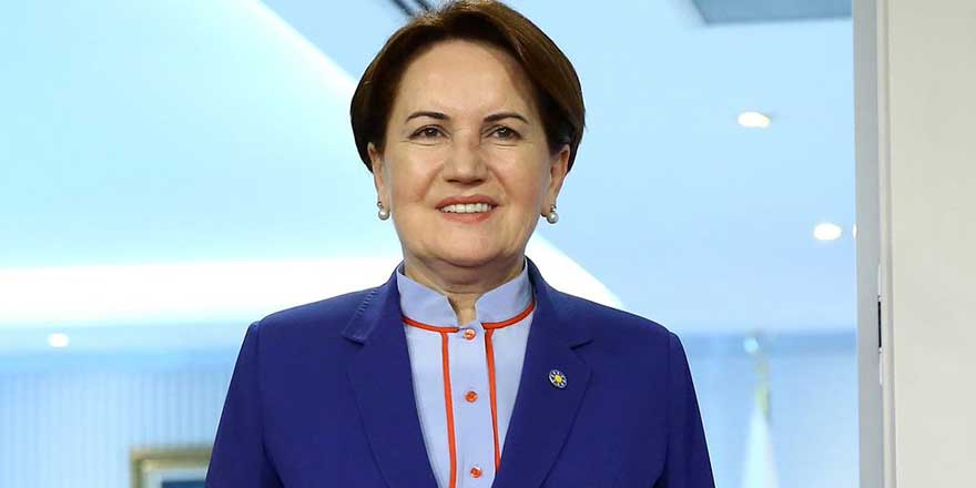 Meral Akşener Olimpiyat Oyunları'nda madalya kazanan kadın boksörleri kutladı