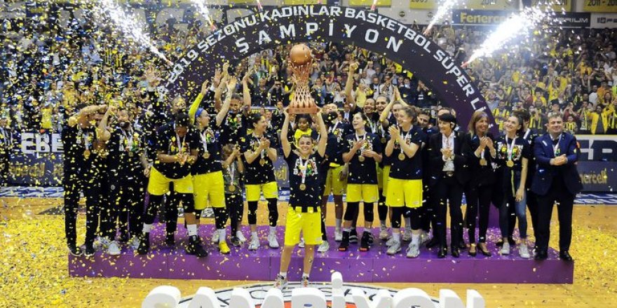 Kadınlar Basketbol Süper Ligi'nde şampiyon Fenerbahçe