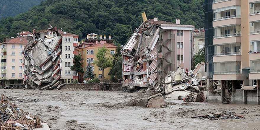 İçişleri: Sel felaketinde 15 kişi aranıyor