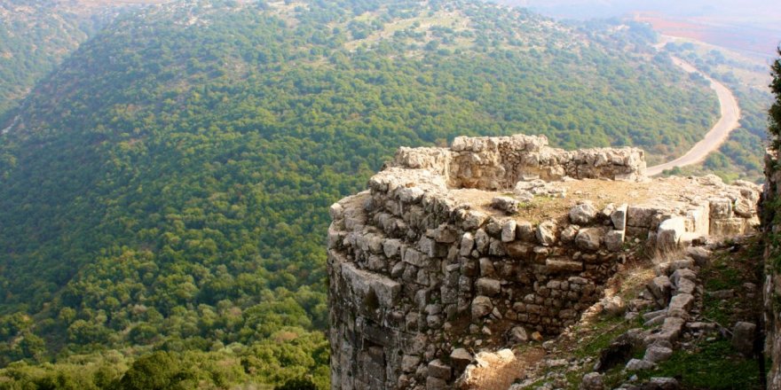 Suriye: “Golan Tepelerine düzenlenen hava saldırısı püskürtüldü”