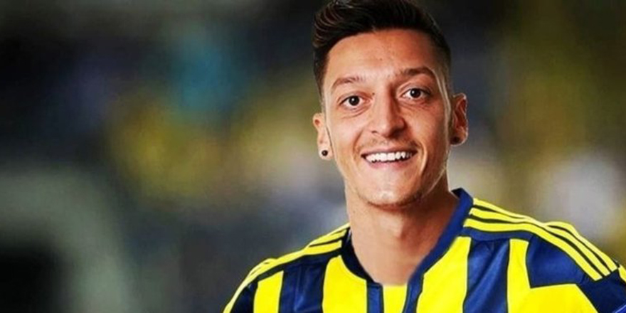 Mesut Özil hangi partiye oy vereceğini açıkladı