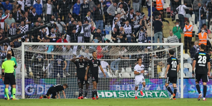 Beşiktaş ligdeki ilk mağlubiyetini Altay karşısında kaldı