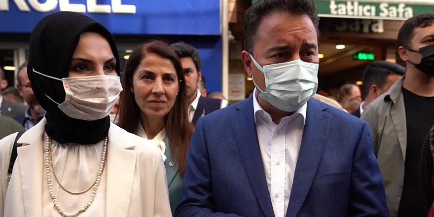 DEVA Partisi Genel Başkanı Ali Babacan: "Çok fazla anne babadan, çocuğu üniversiteyi kazandığı halde gönderemeyeceğini duydum"