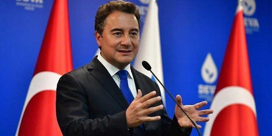 Ali Babacan ‘grup toplantısı’na başlıyor