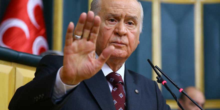 Devlet Bahçeli 'Analar - Bacılar Kurultayı'nda konuşuyor