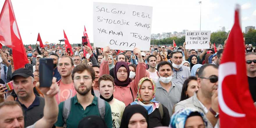 Aşı karşıtlarından İzmir'de miting hazırlığı