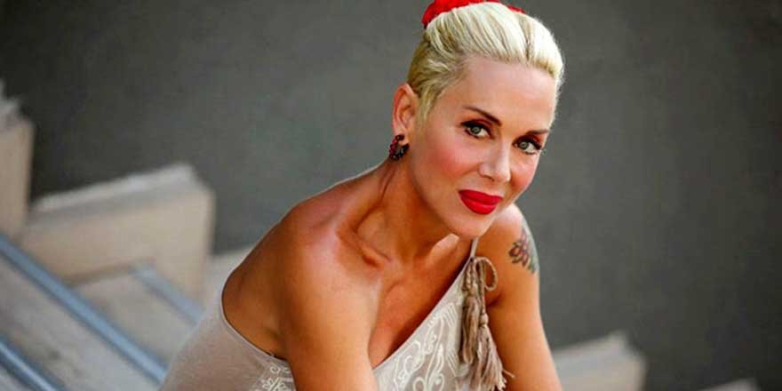 Billur Kalkavan'ın acı günü! Annesi Nuyan Kalkavan hayatını kaybetti!