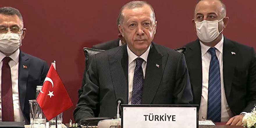 Cumhurbaşkanı Erdoğan, İstanbul'da Türk Konseyi Zirvesi'nde konuştu