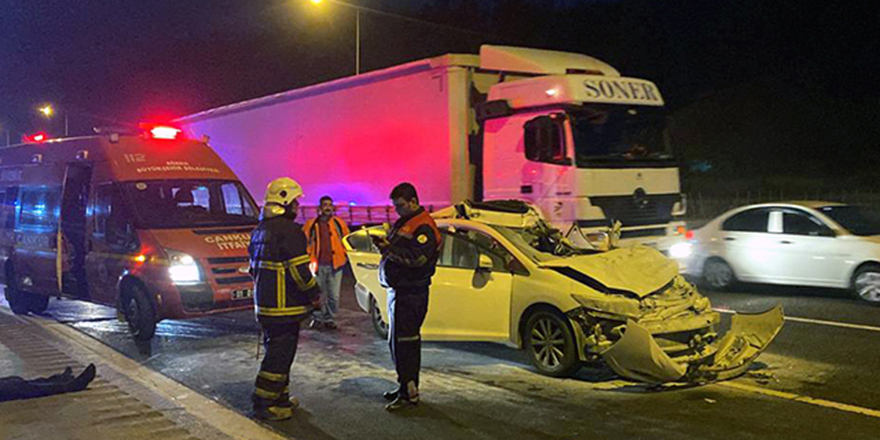 Adana’da otoyolda kaza