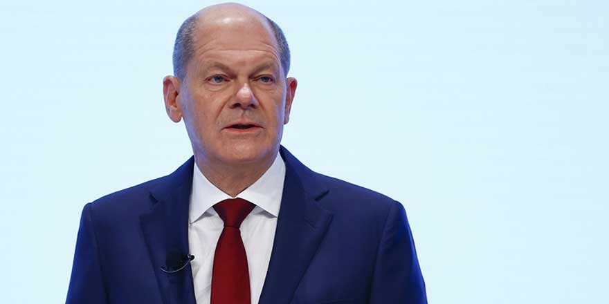 Almanya'nın yeni başbakanı Olaf Scholz oldu