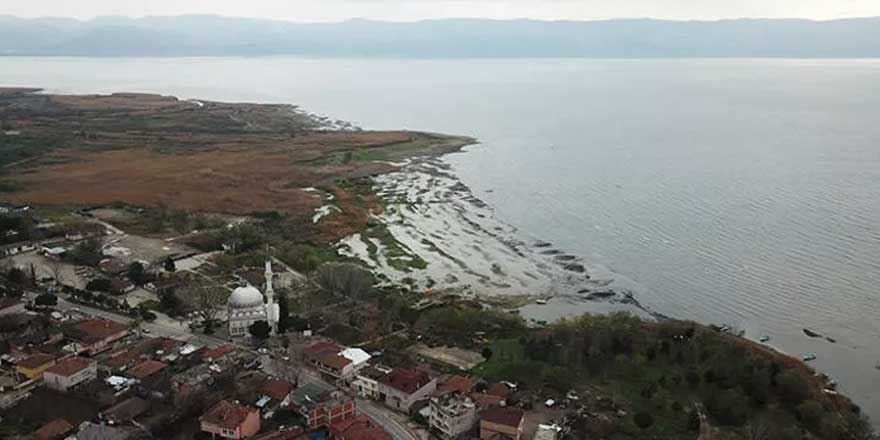 İznik Gölü'nde çekilme arttı!