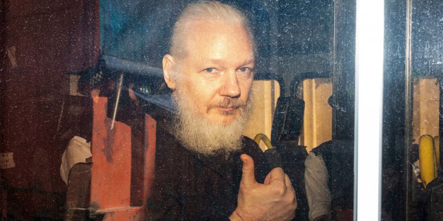 İsveç mahkemesinden Assange kararı