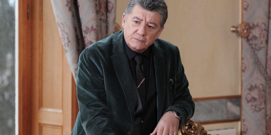 EDHO'da usta oyuncuya duygusal veda!