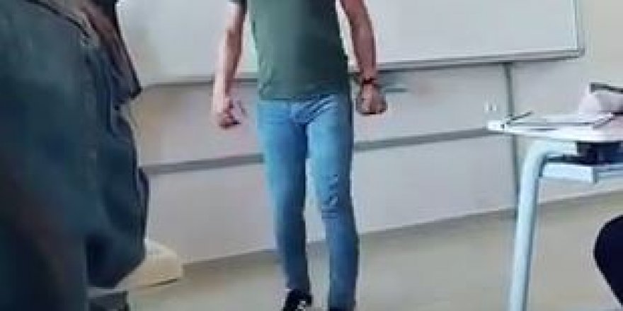 Saygıyı ayaklar altına alan öğrenci ve öğretmen