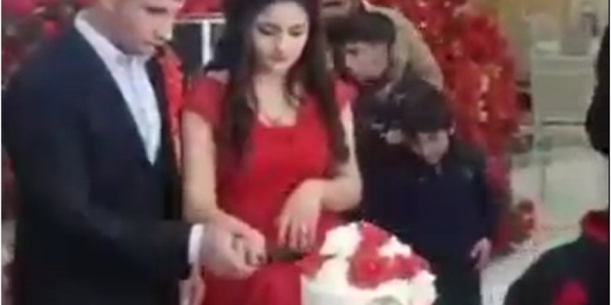 Düğünde ilginç anlar... Damadın sert hareketleri korkuttu!