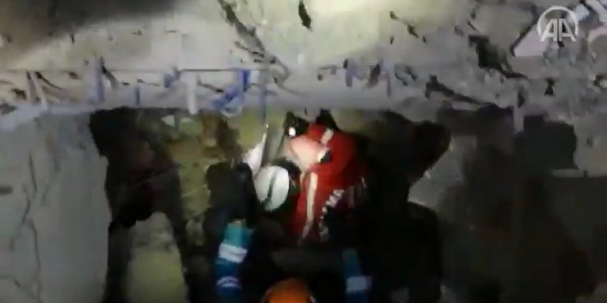 Elazığ'da 23 saat sonra gelen mucize!