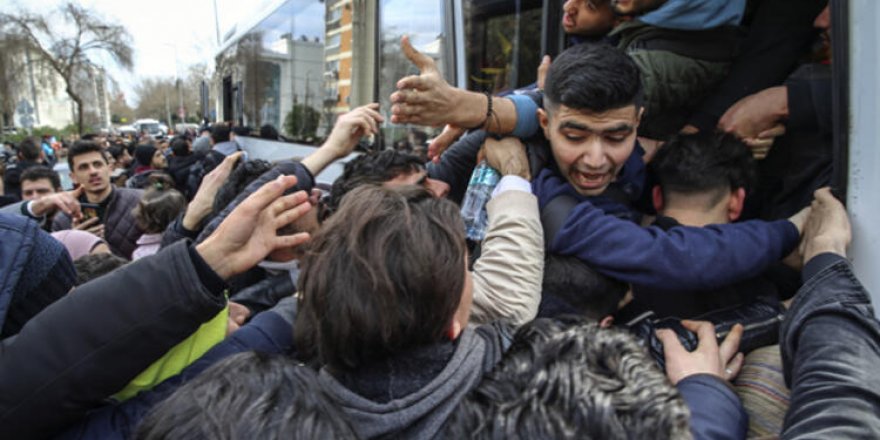 Sınıra gitmek isteyen sığınmacılar izdihama yol açtı