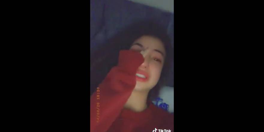 Dışarı çıkamayan genç isyan etti