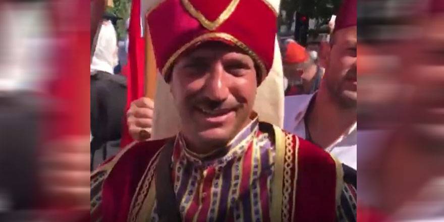 Silivri'den Ayasofya'ya bu kıyafetle geldi: At bulamadım