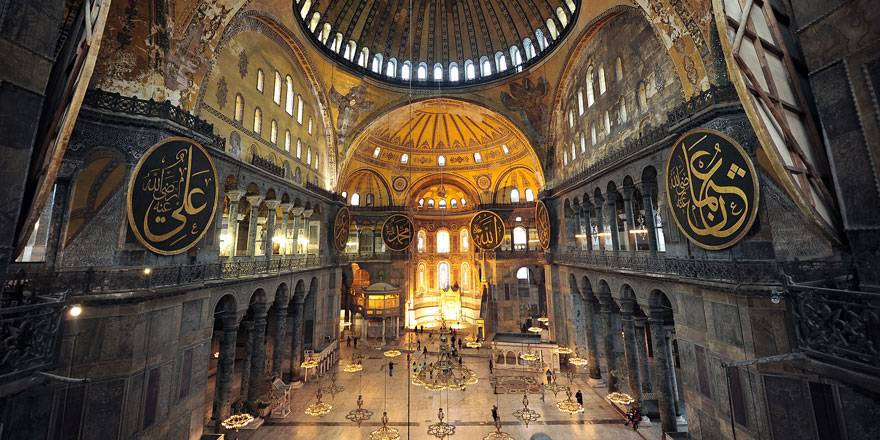 Cumhurbaşkanlığı klibinde oynayan muhalif kim?