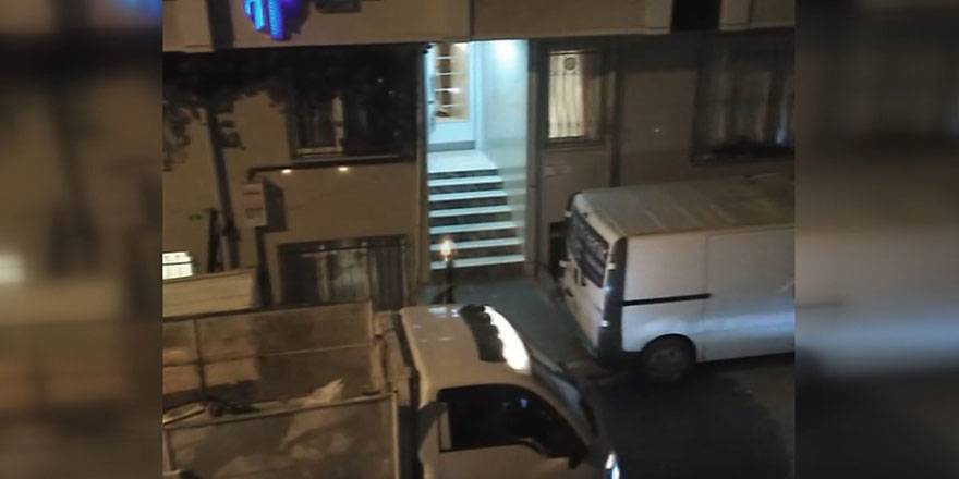 Dini nikahlı eşinin babaevini kurşunladı!