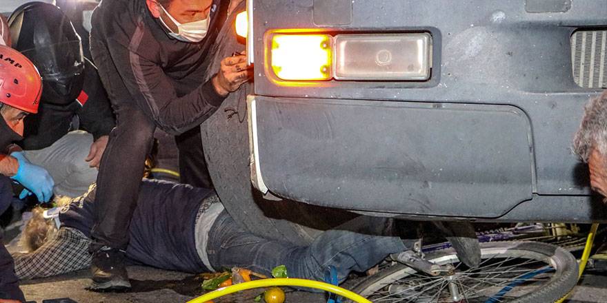 Tırın altındaki yaşam mücadelesi kameralara yansıdı