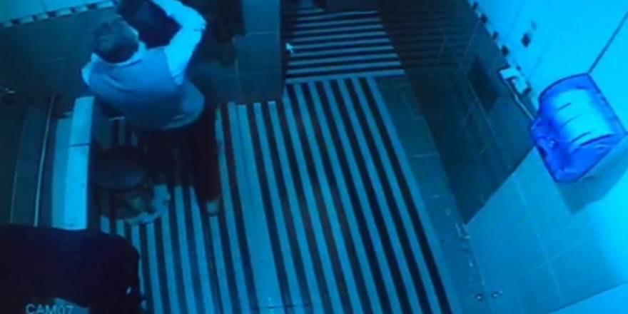 Abdestli Hırsız binlerce lirayı böyle götürdü!