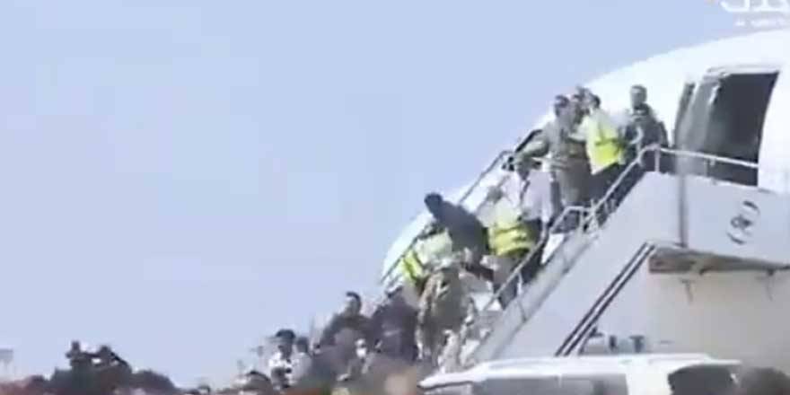 Yemen Havalimanı'nda patlama anları