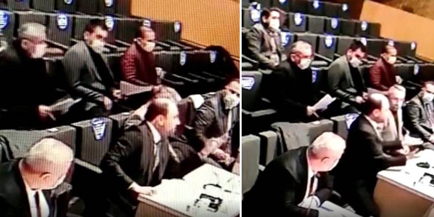 Bergama'da AKP ile MHP sattı Meclis'te kavga çıktı