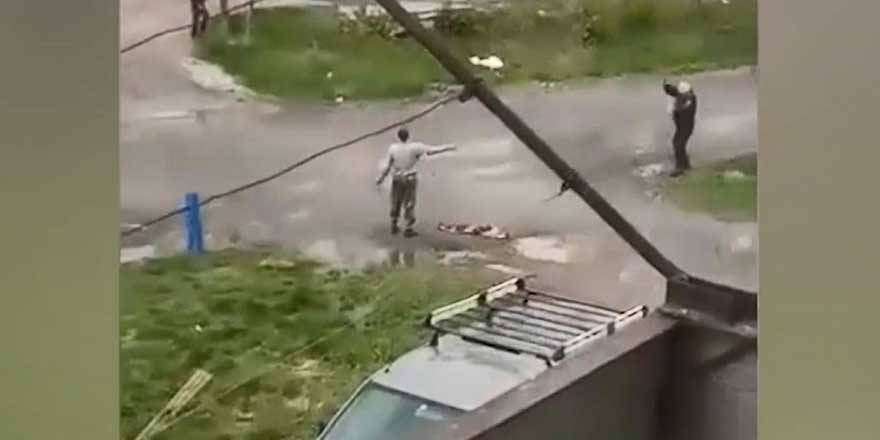 Rusya'da korku dolu anlar! Bomba elinde patladı