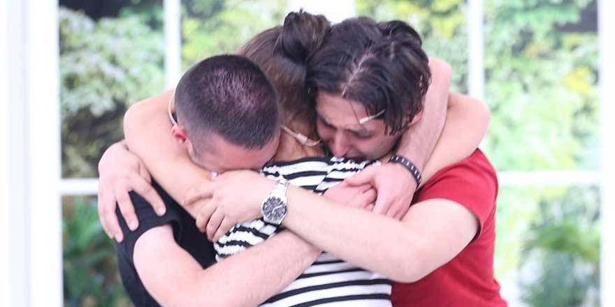 Esra Erol'da gözyaşları sel oldu! 20 yıllık hasret son buldu