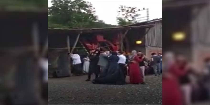 Çocukların eline silah vermişti!