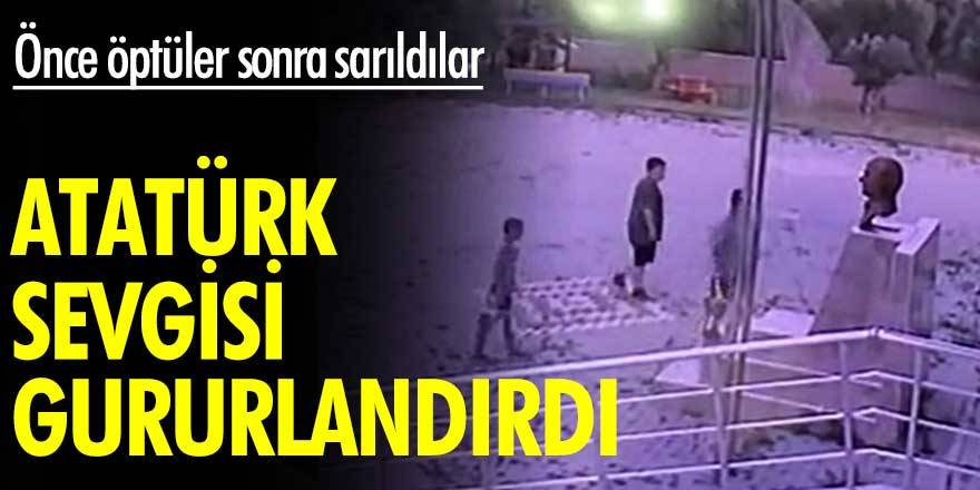 Atatürk sevgisi gururlandırdı! Önce öptüler sonra sarıldılar...