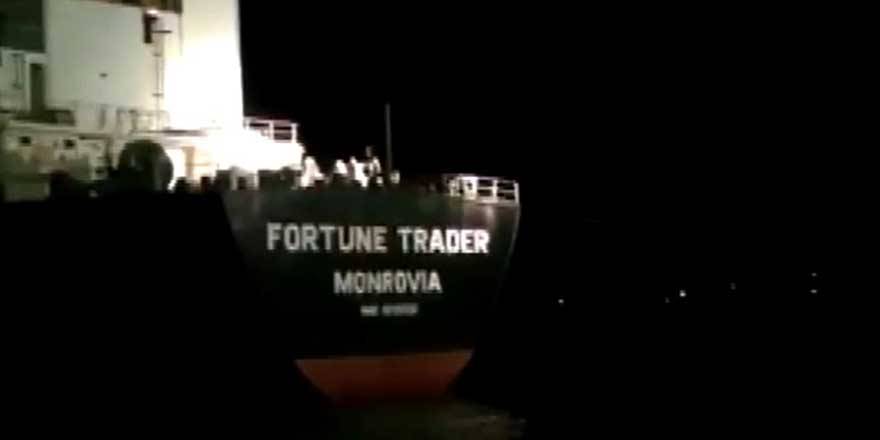 Liberya bandıralı kuru yük gemisi Çanakkale Boğazı'nda arızalandı