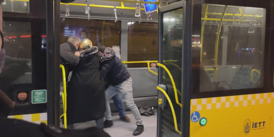 Yan baktın kavgası! Metrobüste bıçaklı dehşet