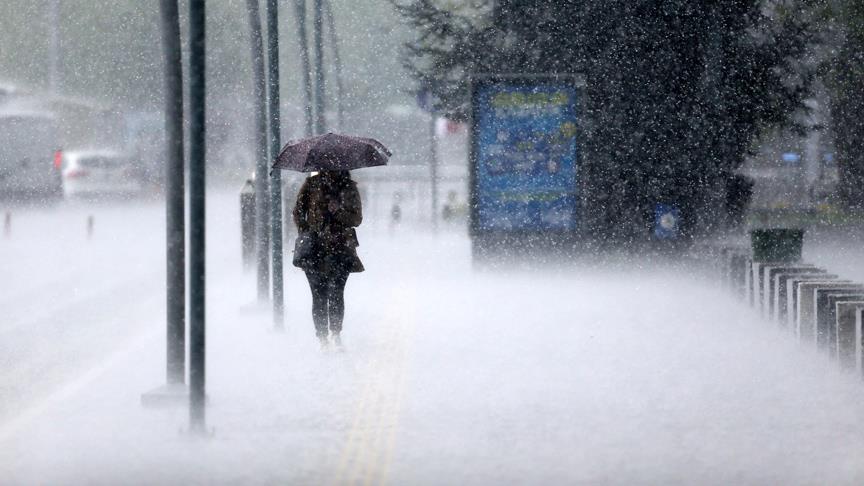 Meteoroloji  Salı günü için uyardı