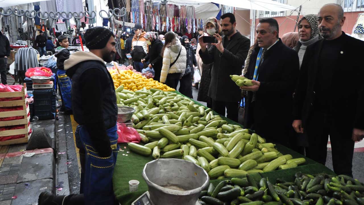 İYİ Partili Ömer Kara: "AKP insanlarımızı kandırıyor"